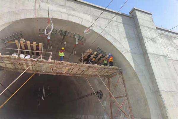 隧道二襯質(zhì)量檢測